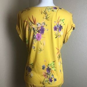 Zara Tops - 3 for 20‼️Zara Women’s Casual Floral Tropical M Zara Tops - 3 for 20‼️Zara Women’s Casual Floral Tropical M